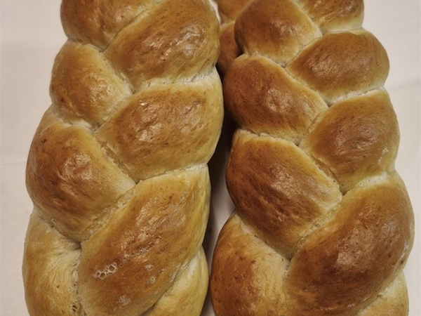 Paas vlechtbroodje&nbsp;zak van 4 st